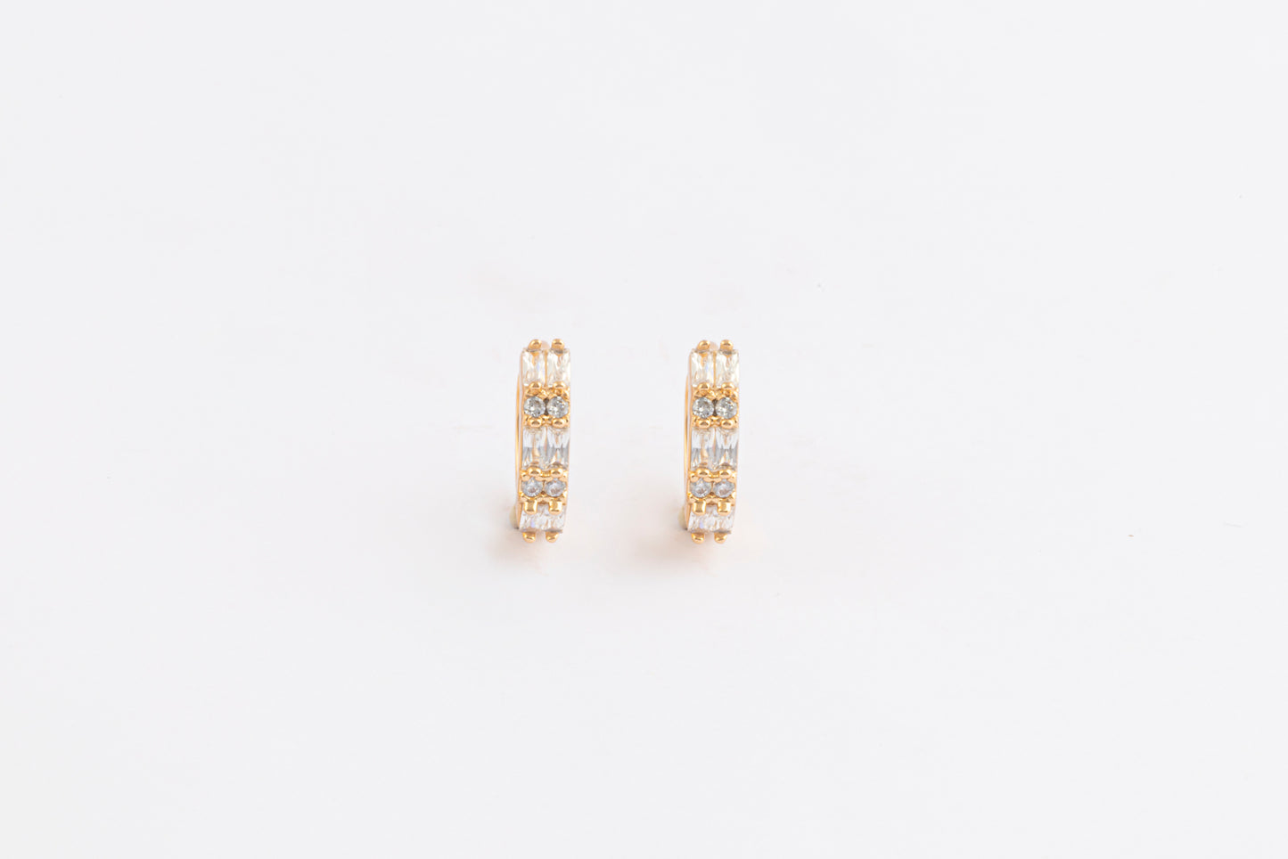 Aretes Crystal Petite Hoops