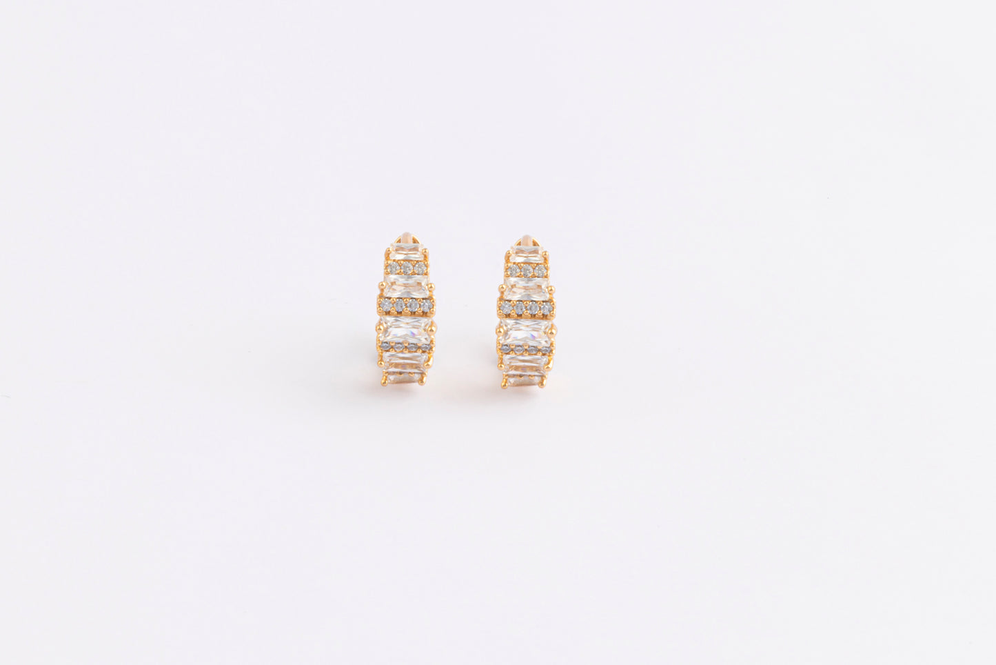 Aretes Crystal Wave Hoops