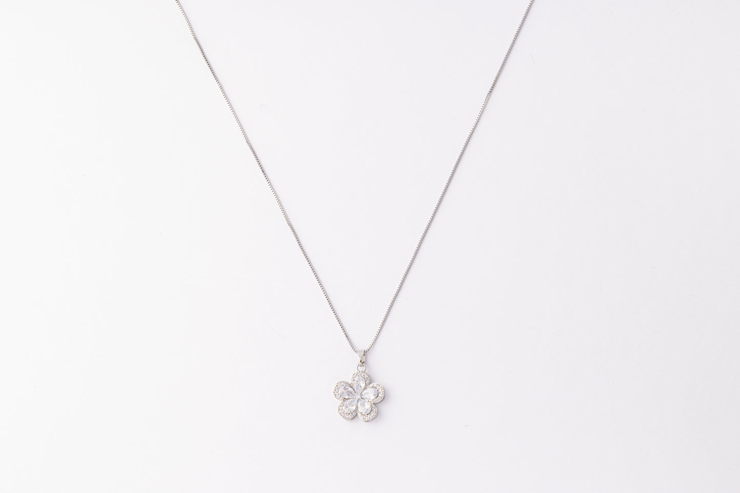 Collar Crystal Flower