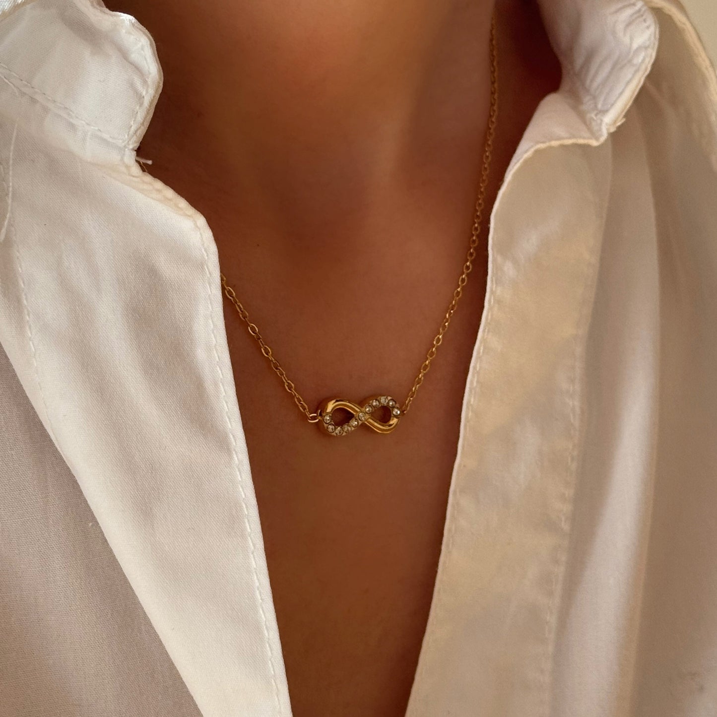 Collar Infini