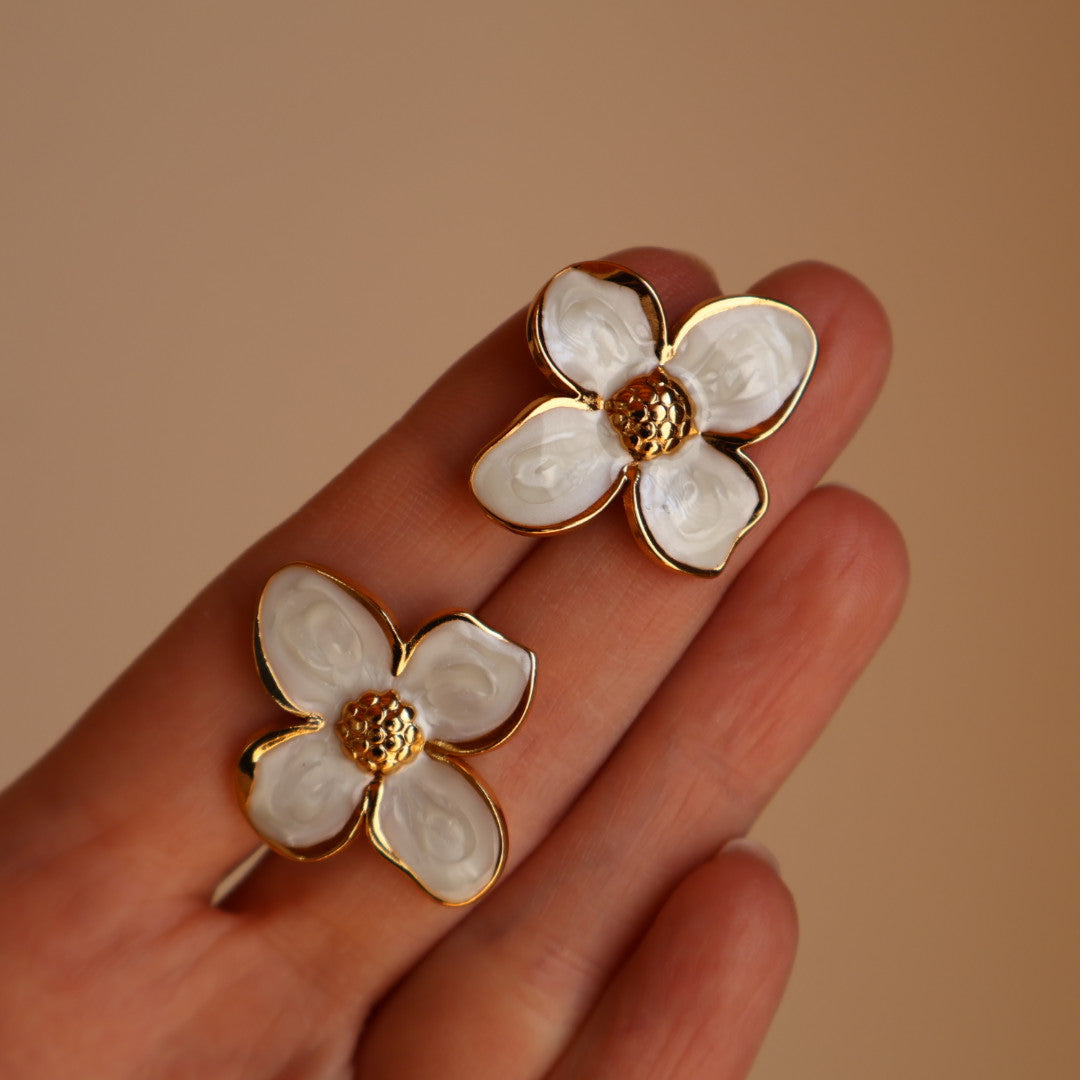 Aretes Blanca