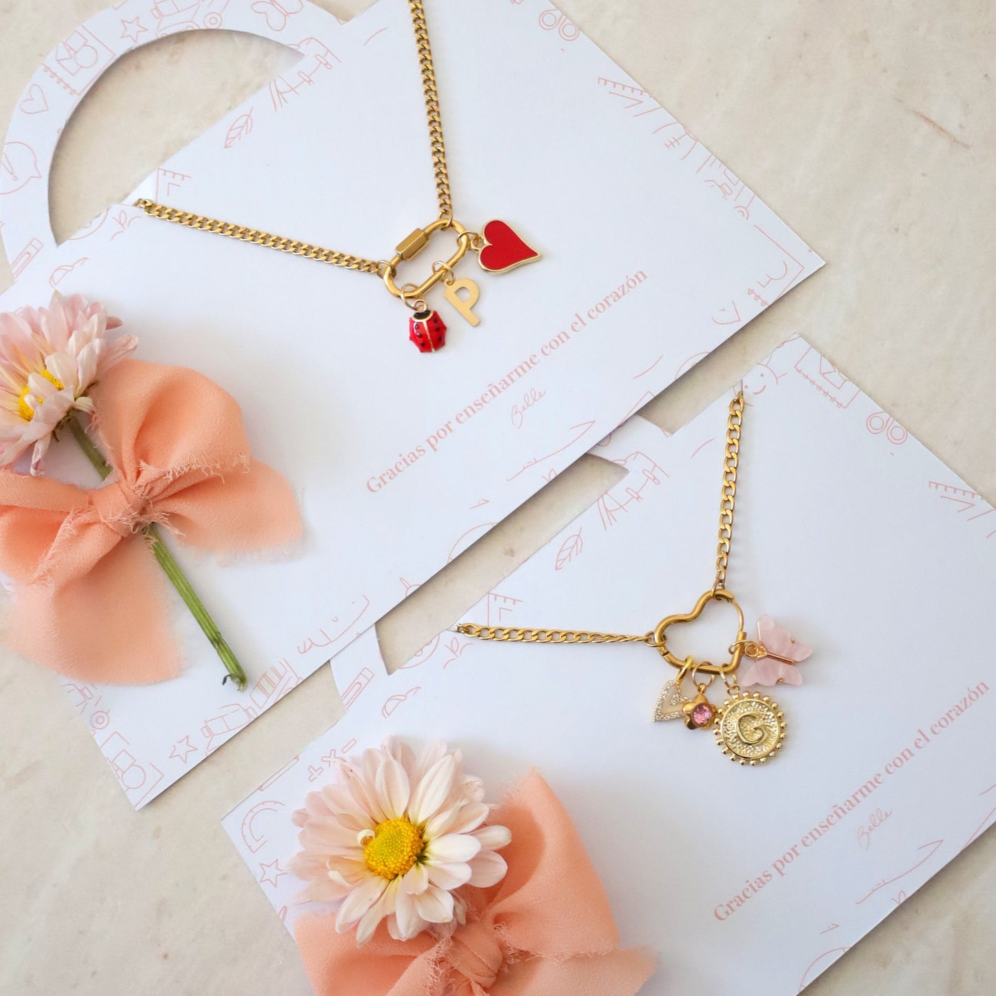 Collar Letter & Charm Maestra